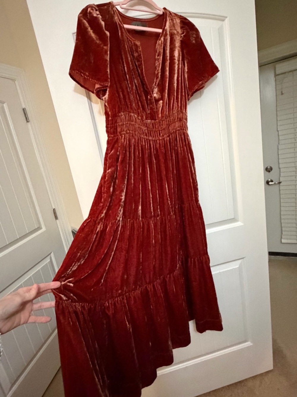 Anthropologie Somerset Velvet Maxi Dress in Deep Burgundy/Rust Red size medium - Picture 11 of 17